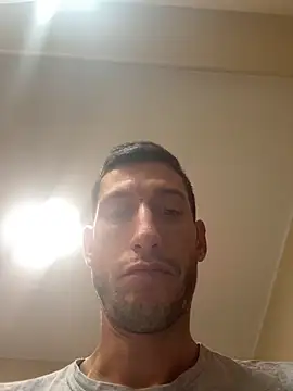 Snapshot of Gionnytav chatting on October 2025 04:59:02 AM Gionnytav online show from October 2025 04:59:02 AM