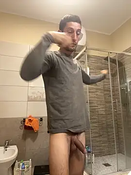 Snapshot of Gionnytav chatting on October 2025 07:23:02 AM Gionnytav online show from October 2025 07:23:02 AM