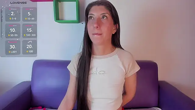 Megannklein online show from February 2025 07:41:01 PM