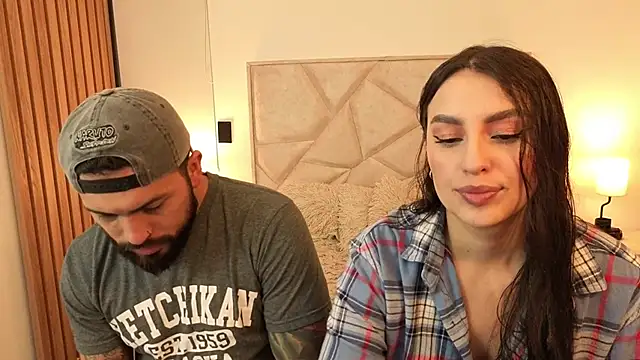 Snapshot of teseo_and_afroditha_ chatting on December 2025 04:50:01 AM teseo and afroditha online show from December 2025 04:50:01 AM