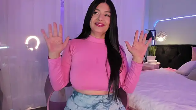 EvaaStevens online show from February 2025 11:44:02 AM