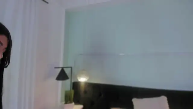 EvaaStevens online show from September 2025 01:23:02 PM