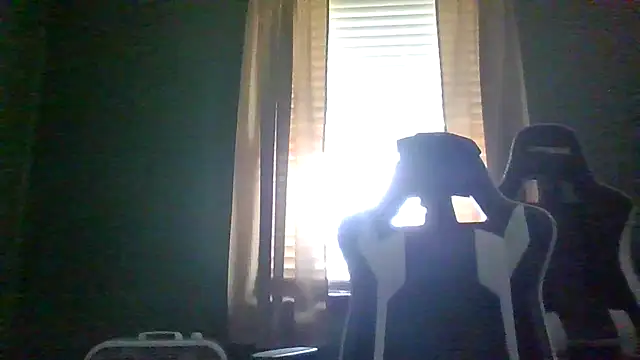 Snapshot of dunny191 chatting on November 2025 05:36:02 PM dunny191 online show from November 2025 05:36:02 PM