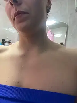 AlisaKissss online show from May 2026 07:43:01 PM