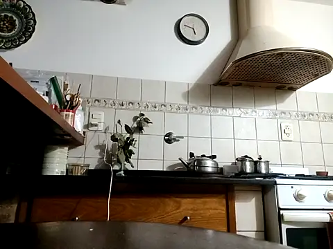 manucho2023 online show from September 2025 08:47:01 PM