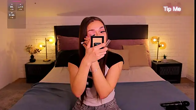 Micky  love online show from March 2026 07:49:02 PM