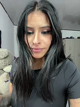 Snapshot of _elektrah chatting on May 2026 01:10:01 AM elektrah online show from May 2026 01:10:01 AM
