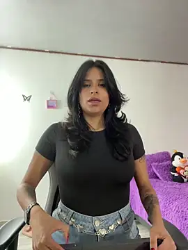 Snapshot of _elektrah chatting on May 2026 12:16:01 AM elektrah online show from May 2026 12:16:01 AM