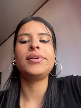 Snapshot of _elektrah chatting on May 2026 08:28:01 PM elektrah online show from May 2026 08:28:01 PM