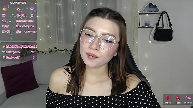 mily thomson b  online show from March 2025 02:10:01 AM