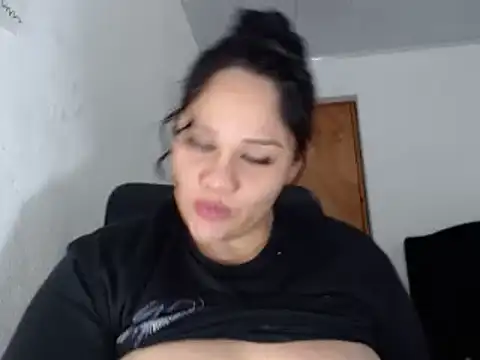 Snapshot of melissa4855 chatting on January 2025 03:39:01 AM melissa4855 online show from January 2025 03:39:01 AM