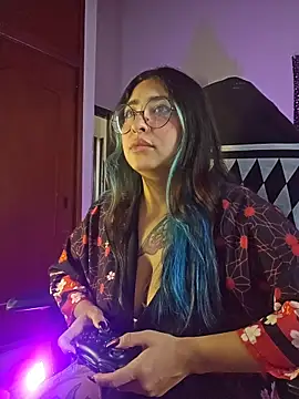 sweetcoralinee online show from March 2026 03:07:02 PM