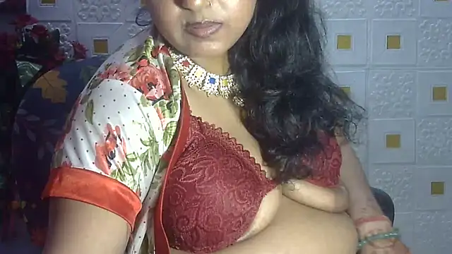 Sexy komolika online show from January 2025 07:45:01 PM