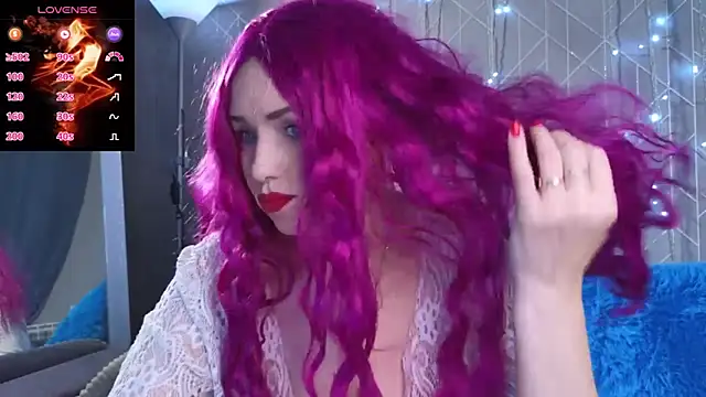 Snapshot of Allure_goldennX chatting on March 2025 01:48:01 AM Allure goldennX online show from March 2025 01:48:01 AM