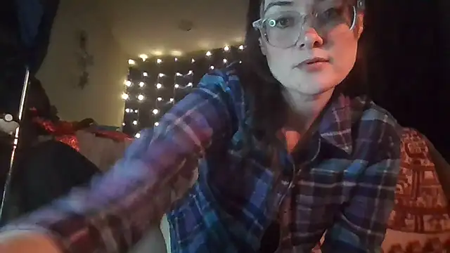 EyaDivine1 online show from December 2024 09:41:02 PM