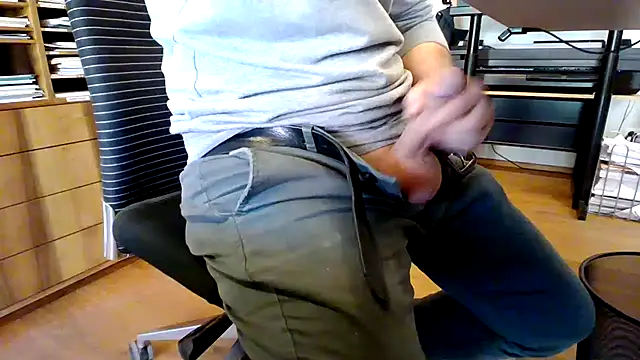 Snapshot of 10_1992 chatting on March 2025 01:09:02 PM 10 1992 online show from March 2025 01:09:02 PM