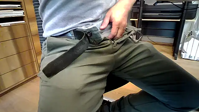 Snapshot of 10_1992 chatting on September 2025 08:16:02 AM 10 1992 online show from September 2025 08:16:02 AM