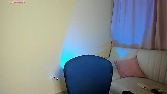 misskimaa2 online show from June 2026 02:27:02 AM
