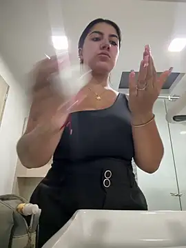 PaulinaDuarte online show from May 2026 11:26:02 AM