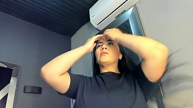 PaulinaDuarte online show from May 2026 11:16:01 AM