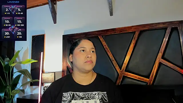 Snapshot of EmiliWilliams chatting on June 2026 08:34:02 PM EmiliWilliams online show from June 2026 08:34:02 PM