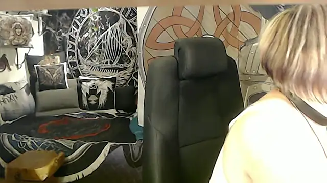 TittenMichelle online show from May 2026 06:48:01 PM