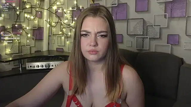 Snapshot of Grace_Fantasy chatting on September 2025 10:37:01 PM Grace Fantasy online show from September 2025 10:37:01 PM