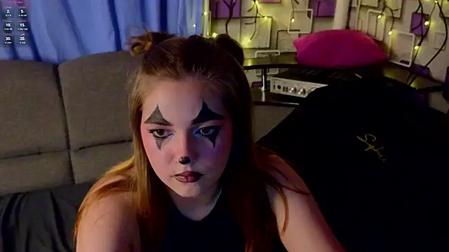 Snapshot of Grace_Fantasy chatting on November 2025 01:41:01 AM Grace Fantasy online show from November 2025 01:41:01 AM