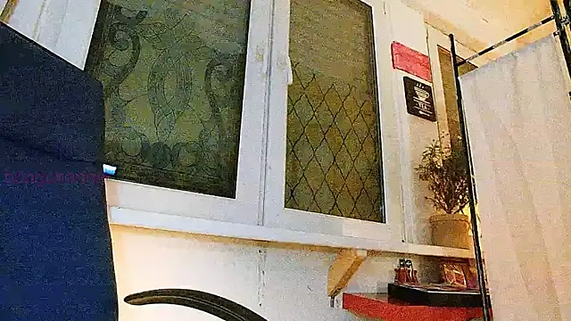 Snapshot of BongChannel chatting on January 2025 06:55:02 PM BongChannel online show from January 2025 06:55:02 PM