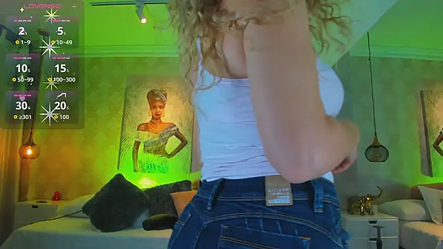 Shantall   online show from November 2025 11:10:03 AM