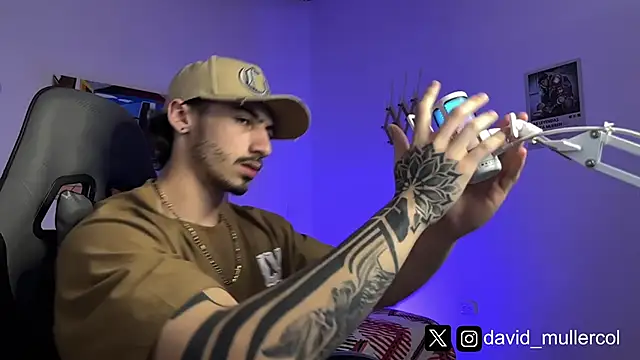 David Brown18 online show from March 2025 01:16:01 AM