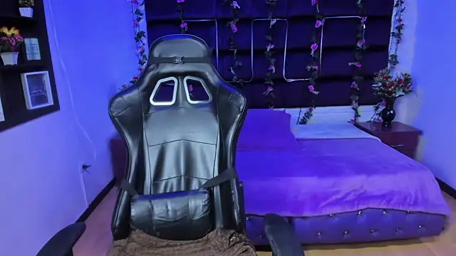 sweelanna   online show from March 2025 01:59:02 AM