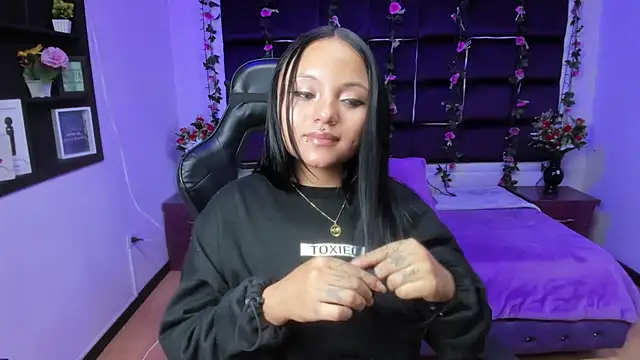 sweelanna   online show from March 2025 08:09:02 AM