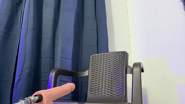 dominic brandd23 online show from October 2025 06:14:02 AM