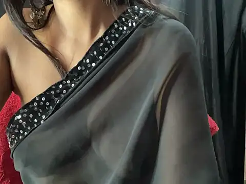 Snapshot of Sexy_trisha__7 chatting on February 2025 08:51:02 PM Sexy trisha 7 online show from February 2025 08:51:02 PM