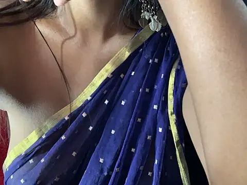 Snapshot of Sexy_trisha__7 chatting on February 2025 08:35:01 AM Sexy trisha 7 online show from February 2025 08:35:01 AM