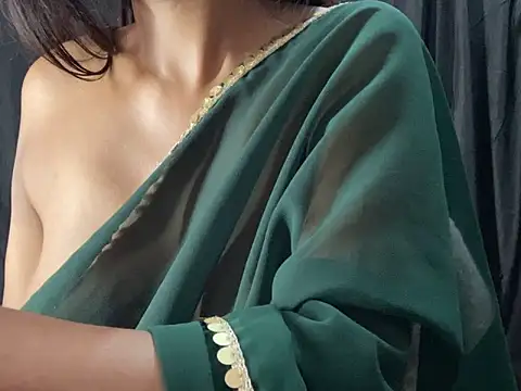 Snapshot of Sexy_trisha__7 chatting on March 2025 10:45:02 PM Sexy trisha 7 online show from March 2025 10:45:02 PM