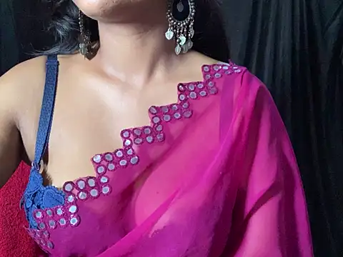 Snapshot of Sexy_trisha__7 chatting on October 2025 06:33:01 AM Sexy trisha 7 online show from October 2025 06:33:01 AM