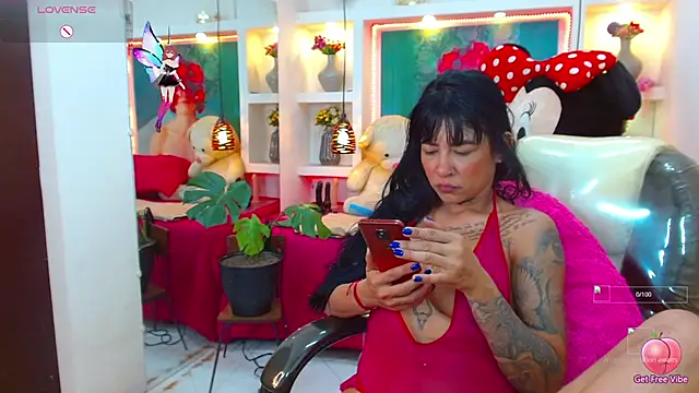 lorenapinto online show from October 2025 01:09:02 AM