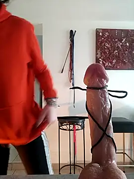 freyamoret online show from December 2024 10:49:01 AM