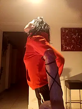 freyamoret online show from December 2024 11:25:01 PM