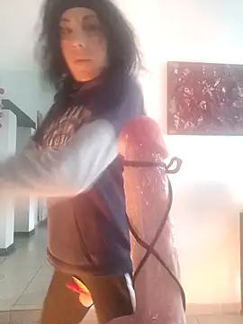 freyamoret online show from December 2024 08:15:01 AM