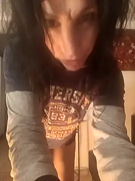 freyamoret online show from December 2024 05:59:01 PM