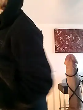 freyamoret online show from December 2024 03:02:01 PM