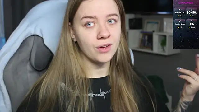 candy maggie online show from December 2024 07:06:02 AM