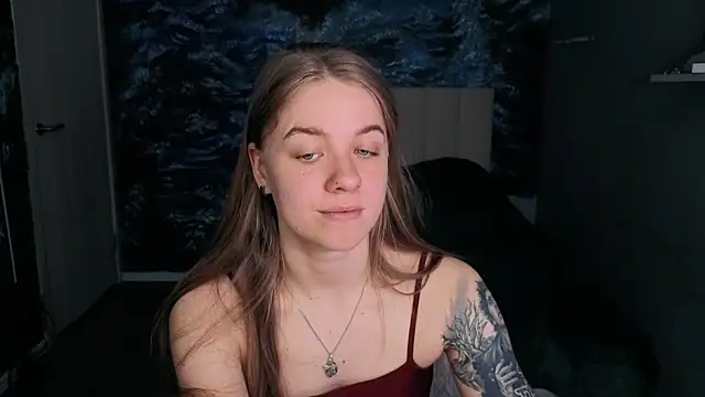 Snapshot of candy_maggie chatting on April 2026 12:36:02 PM candy maggie online show from April 2026 12:36:02 PM