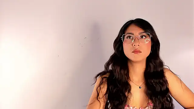 DaraBeckett online show from March 2025 12:23:02 PM