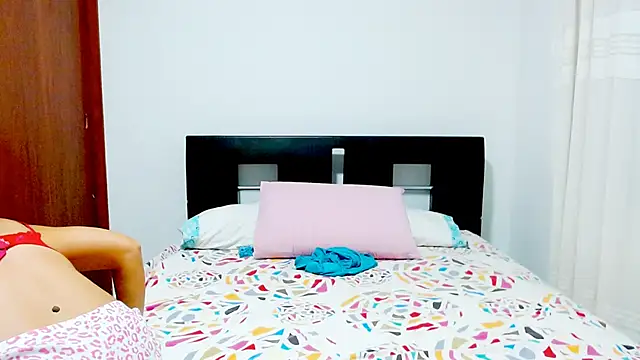 emely sexx20 online show from March 2025 11:32:01 PM