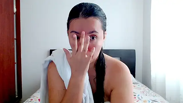 emely sexx20 online show from October 2025 02:14:01 PM