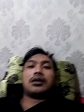 Snapshot of jojokom99 chatting on February 2026 03:53:01 PM jojokom99 online show from February 2026 03:53:01 PM